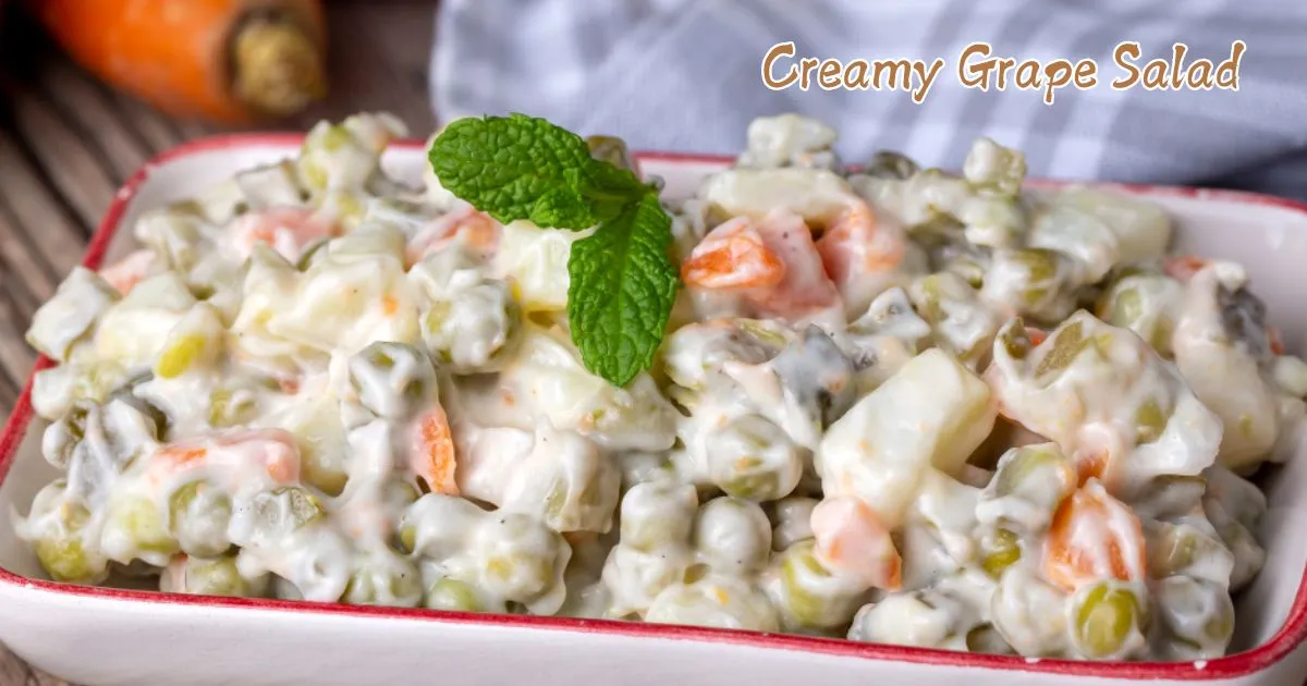 Creamy Grape Salad: A Sweet & Tangy Treat